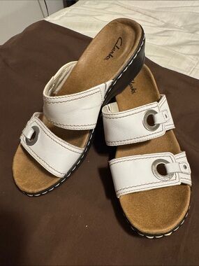 Clarks White Double-Band Slide Mules with Metal Rings